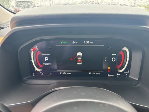 Used 2023 Nissan Rogue Platinum AWD/4WD image 25