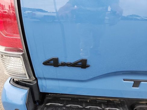 Used 2018 Toyota Tacoma TRD Pro AWD/4WD image 41