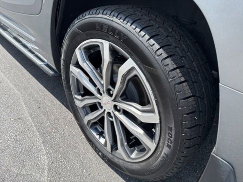 Used 2018 GMC Terrain Denali w/ Advanced Safety Package image 35