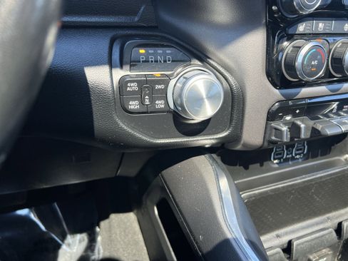 Used 2020 RAM 1500 Laramie w/ Sport Appearance Package AWD/4WD image 22
