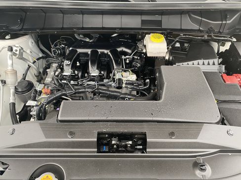 Used 2025 Nissan Pathfinder Rock Creek image 31