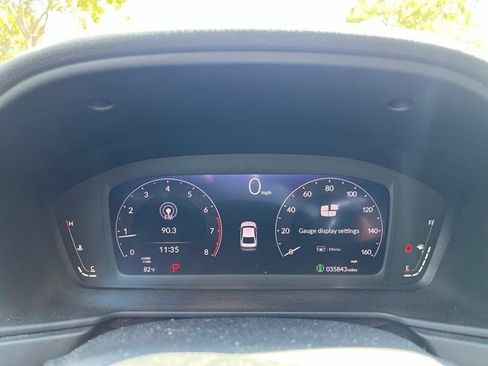 Used 2023 Honda Accord EX image 9