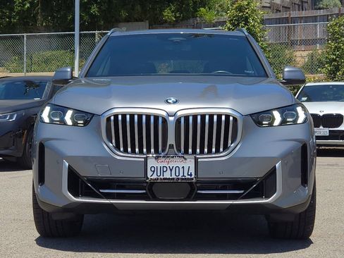 Used 2026 BMW X5 sDrive40i w/ Premium Package RWD image 2