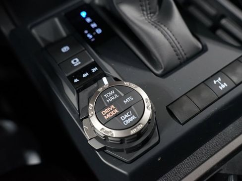 New 2026 Toyota Tacoma TRD Off-Road AWD/4WD image 24