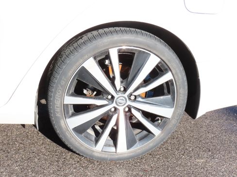 Used 2020 Nissan Altima 2.0 SR image 42