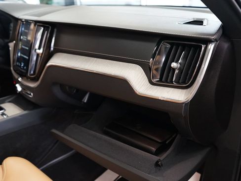Used 2020 Volvo XC60 T6 Inscription w/ Protection Package AWD/4WD image 49