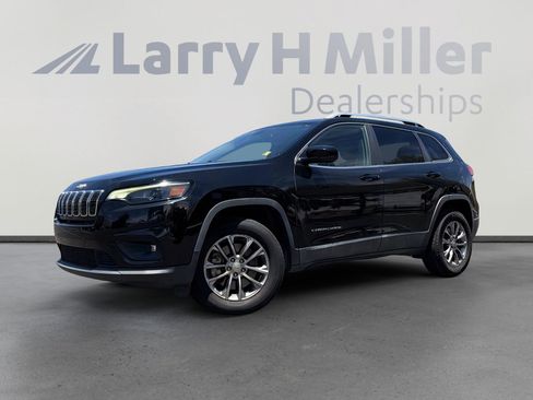 Used 2019 Jeep Cherokee Latitude Plus AWD/4WD image 1