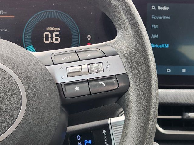 Used 2025 Hyundai Sonata SEL FWD image 29