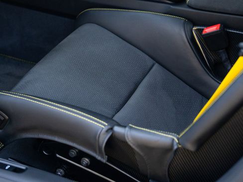 Used 2023 Porsche 911 GT3 RWD image 41