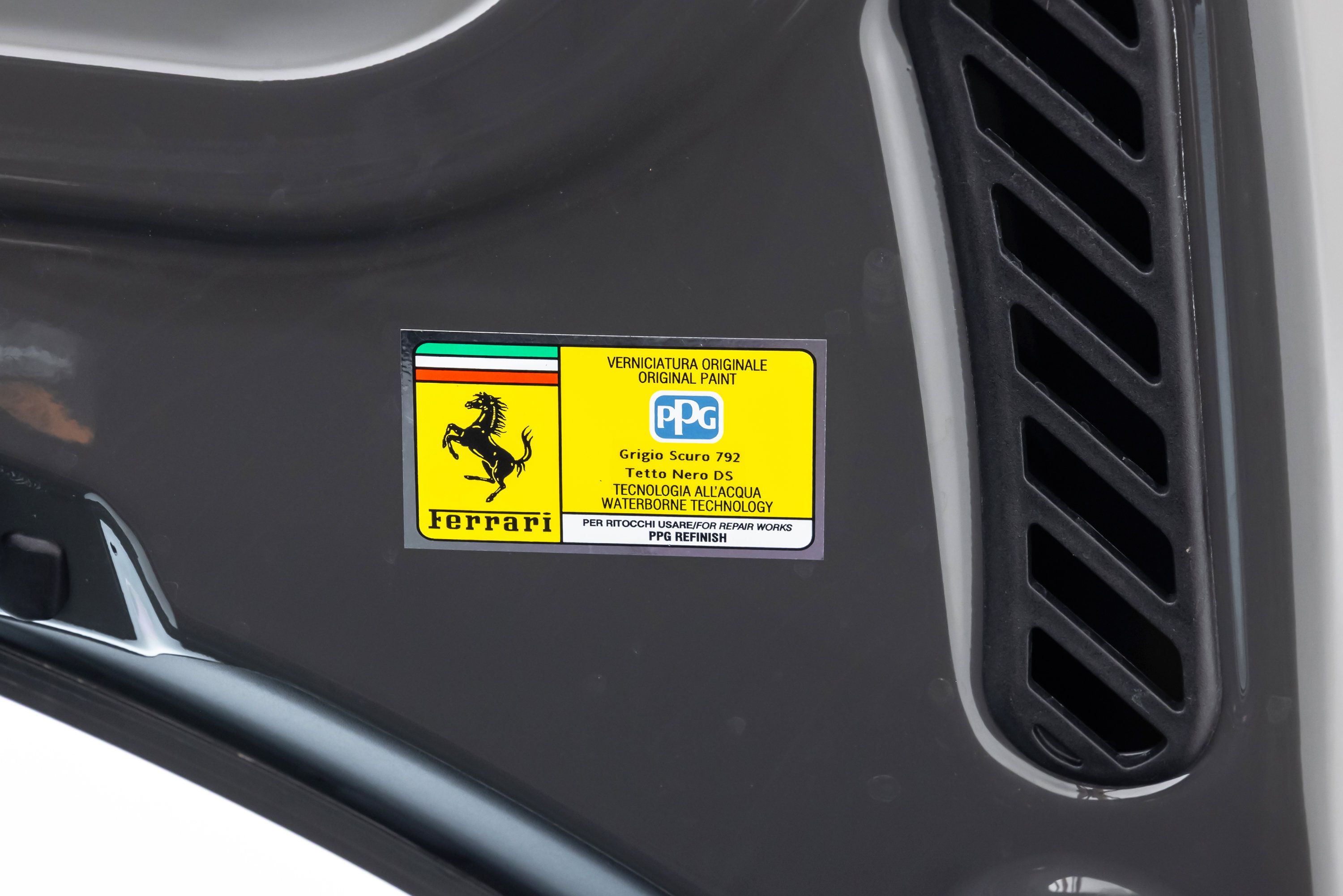 Certified 2022 Ferrari F8 Tributo RWD image 39