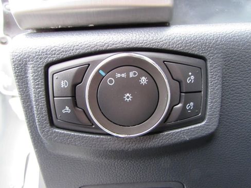 Used 2022 Ford F250 Platinum w/ Tremor Off-Road Package AWD/4WD image 23