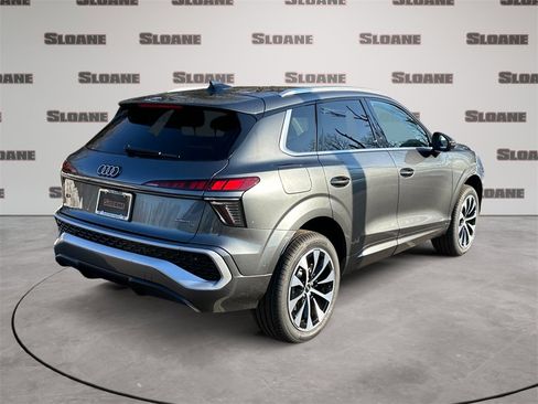 New 2026 Audi Q3 quattro 2.0T image 5