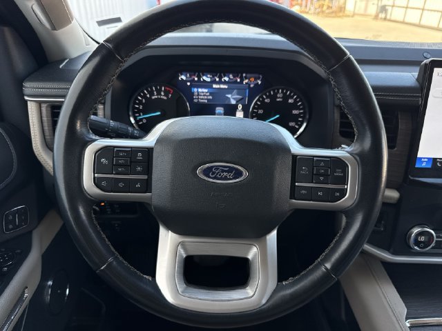 Used 2024 Ford Expedition Max Limited RWD image 14