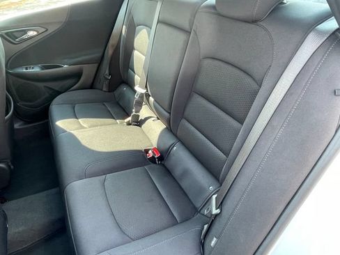 Used 2024 Chevrolet Malibu LT FWD image 11