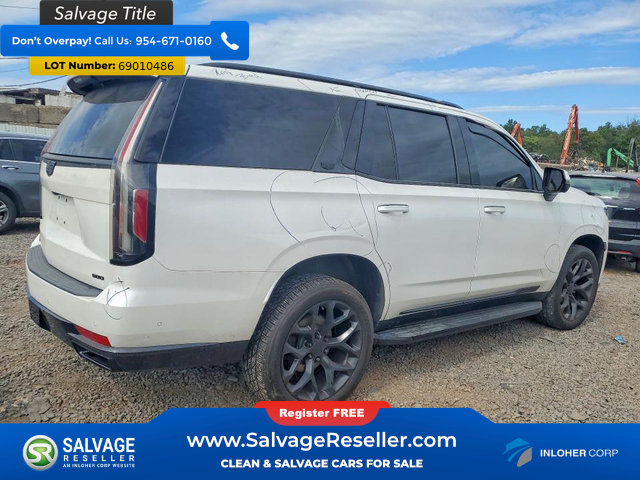 Used 2021 Cadillac Escalade Premium Luxury AWD/4WD image 4
