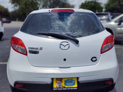Used 2011 MAZDA MAZDA2 Sport image 4