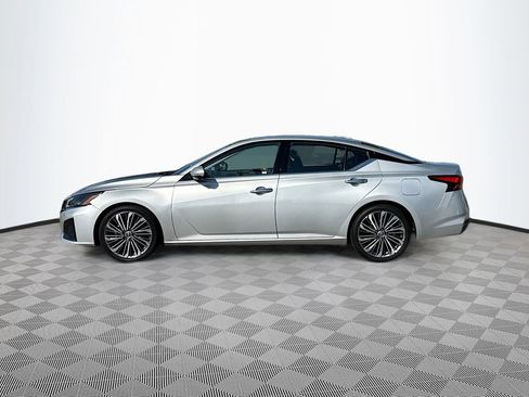 Used 2023 Nissan Altima 2.5 SL image 8