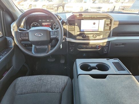 Used 2023 Ford F150 XLT image 11