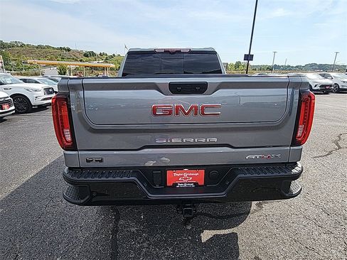 Certified 2025 GMC Sierra 1500 AT4X image 7