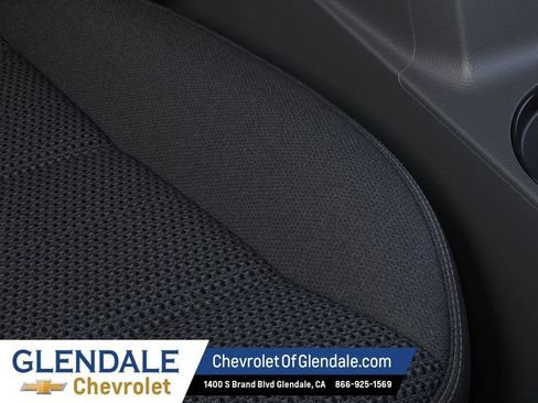 New 2026 Chevrolet Colorado LT w/ LPO, Hood Decal Package RWD image 21