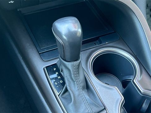 Used 2022 Toyota Camry SE image 22