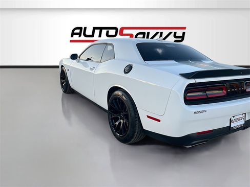 Used 2022 Dodge Challenger R/T Scat Pack w/ Driver Convenience Group image 5
