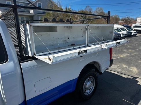 Used 2018 Ford F350 XL w/ Power Equipment Group RWD image 10