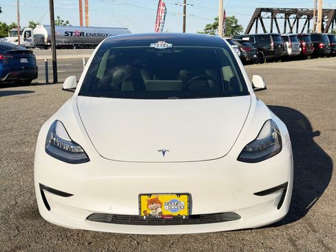 Used 2018 Tesla Model 3 Long Range AWD/4WD image 10
