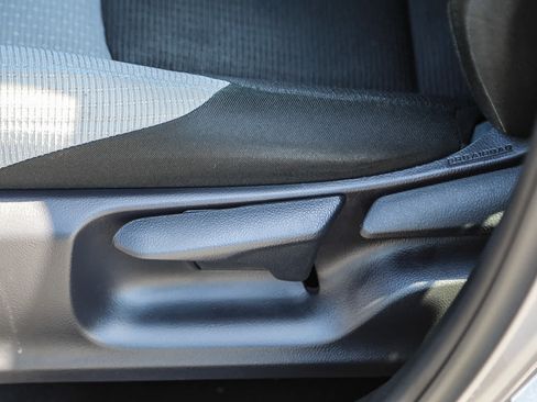 Certified 2019 Toyota C-HR XLE FWD image 19