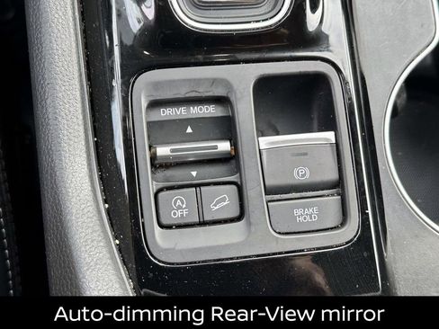 Used 2024 Honda Pilot Touring image 33