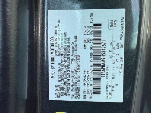 Used 2017 Ford Mustang Coupe RWD image 25