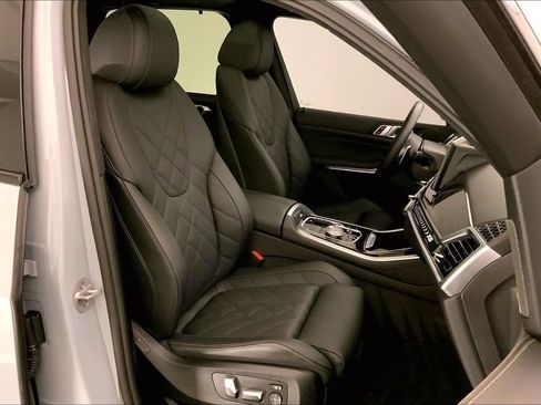 Used 2025 BMW X5 xDrive40i w/ Executive Package AWD/4WD image 6