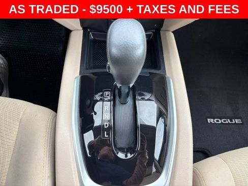 Used 2016 Nissan Rogue SV w/ SV Premium Package FWD image 25