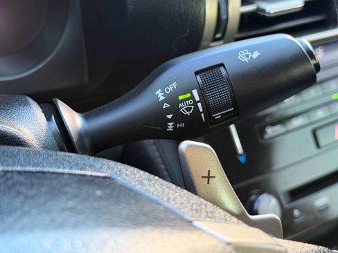 Used 2014 Lexus IS 350 AWD w/ Luxury Package w/Gray Wood image 38