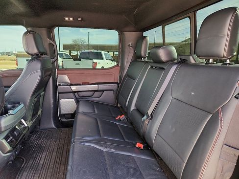 Used 2023 Ford F150 Lariat image 5