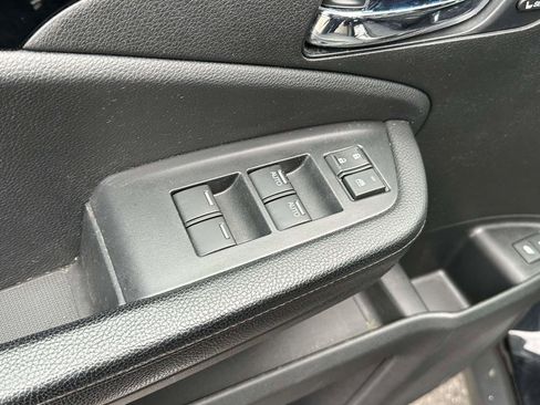 Used 2019 Honda Pilot Elite image 16