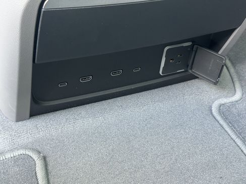 New 2025 Cadillac Escalade IQ Sport 1 w/ LPO, ONYX Package image 15