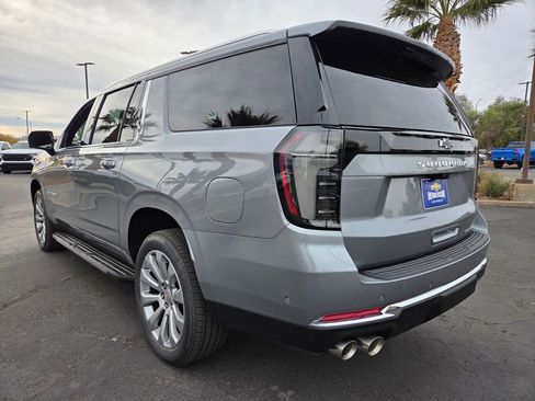 New 2026 Chevrolet Suburban Premier image 3