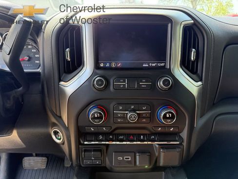 Used 2020 Chevrolet Silverado 1500 LT Trail Boss image 14