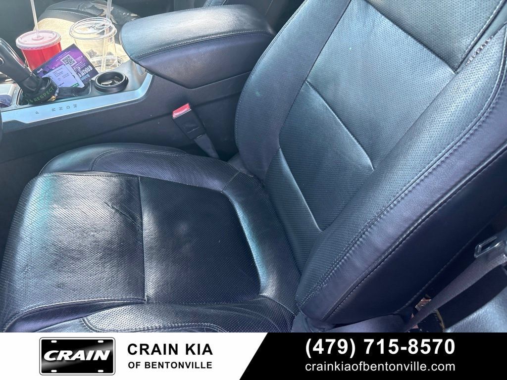Used 2014 Ford Explorer Limited w/ Equipment Group 301A FWD image 13