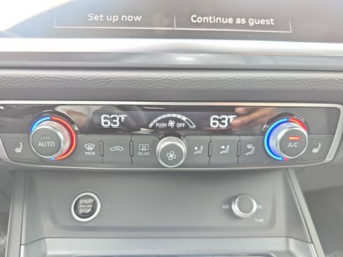 New 2025 Audi Q3 2.0T Premium image 19