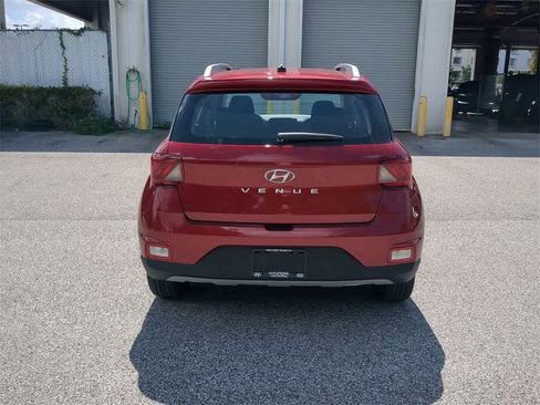 New 2026 Hyundai Venue SEL image 6