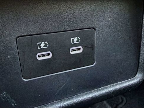 Used 2024 Nissan Rogue SV w/ SV Premium Package FWD image 24