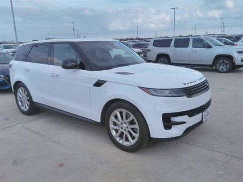 Used 2025 Land Rover Range Rover Sport SE AWD/4WD image 37