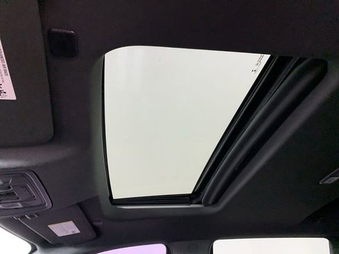 Used 2020 GMC Sierra 1500 AT4 w/ AT4 Premium Package image 29