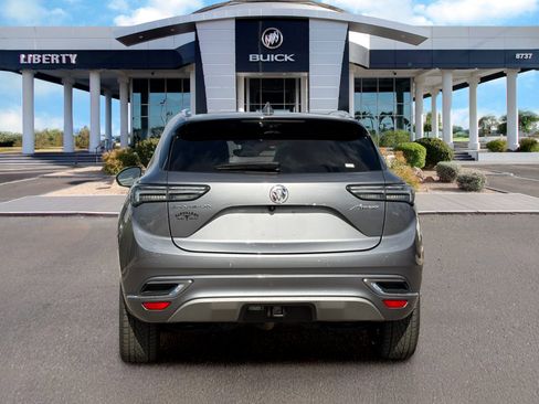 Used 2022 Buick Envision Avenir w/ Technology Package II FWD image 8