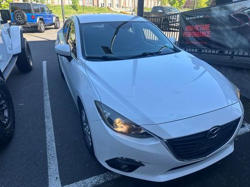 Used 2015 MAZDA MAZDA3 i Touring FWD image 2
