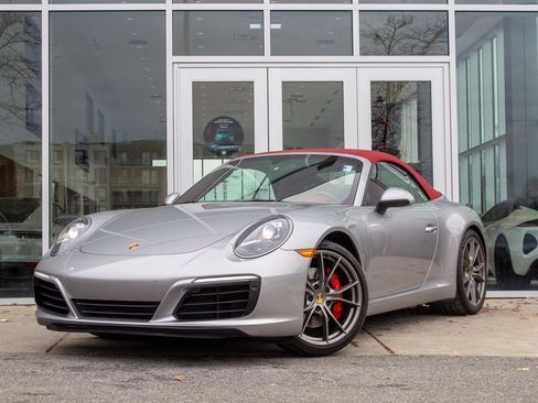 Used 2018 Porsche 911 Carrera S image 1
