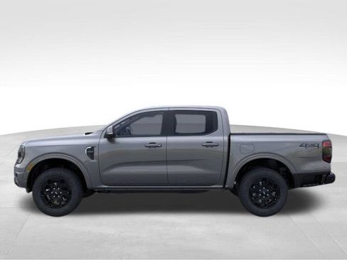 New 2025 Ford Ranger Lariat w/ Black Appearance Package image 3