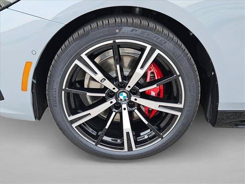 Used 2027 BMW 530i w/ M Sport Package RWD image 10